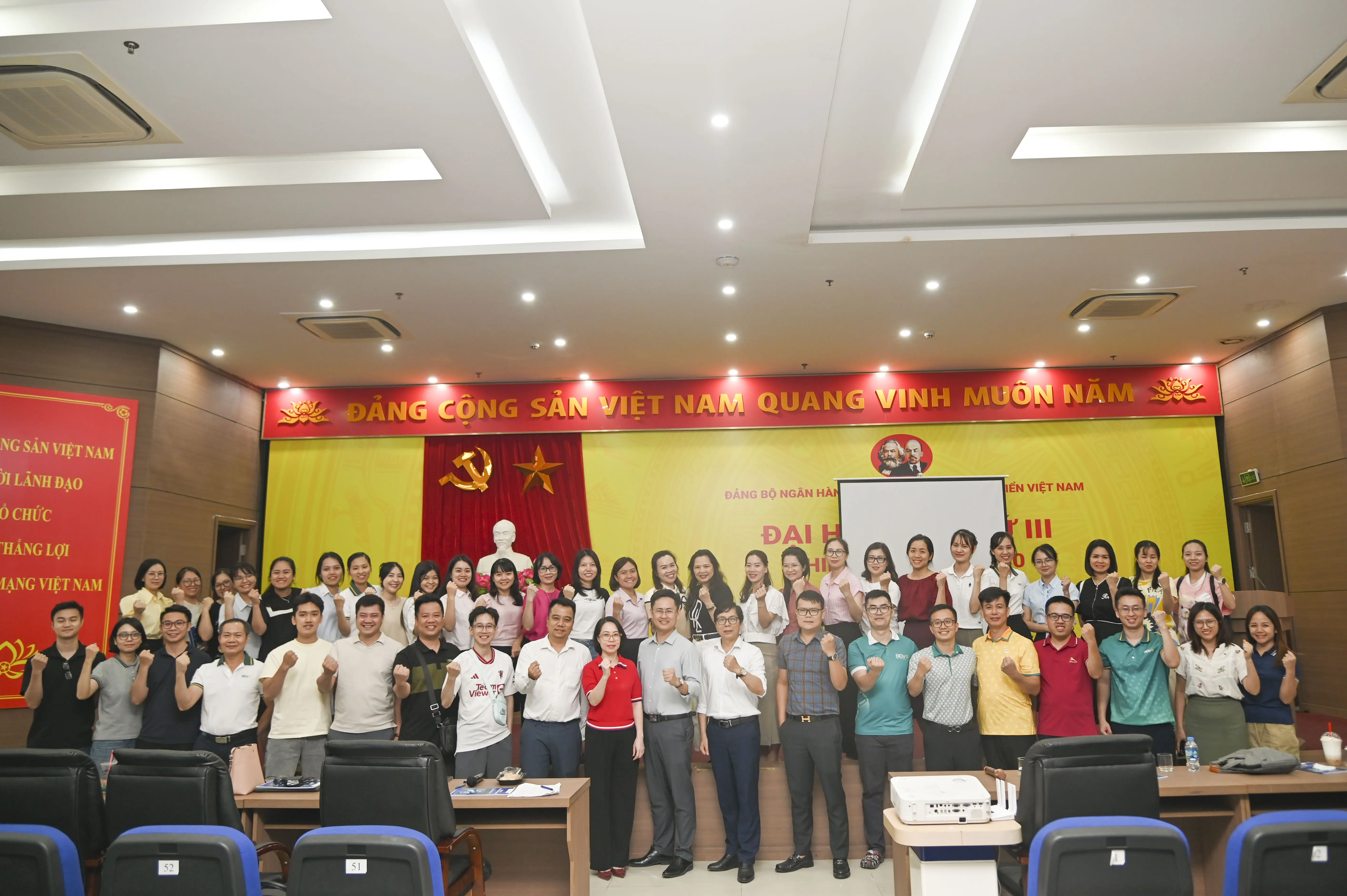 Cộng đồng học viên gắn kết